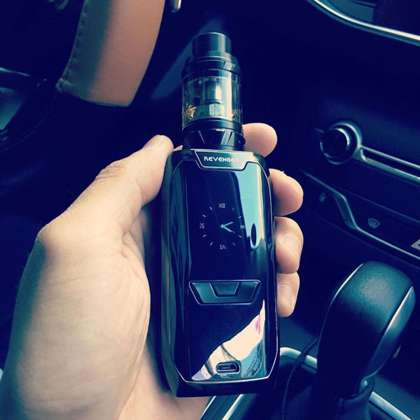 Vaporesso_Revenger_220W_TC_Mod_NRG_Tank_Kit_Instagram